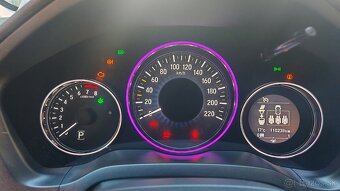 Honda HR-V 1.5 i-VTEC Elegance CVT -  AJ NA SPLÁTKY - 9