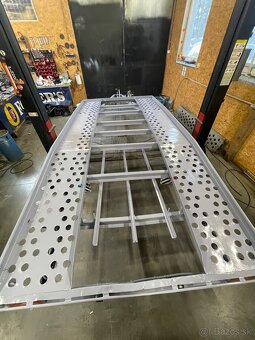 AGRICOM DAP25 autoprepravnik - 9