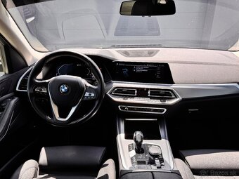 BMW X5 45e xDrive - 360 kamery - vzduch - 9