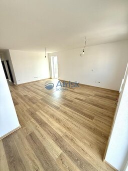 Skvelé moderné bývanie. Ponuka 3 - izbových bytov na predaj - 9