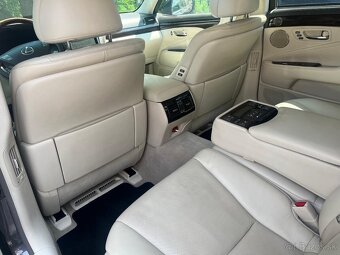 Lexus LS 460 Benzin V8 - 9