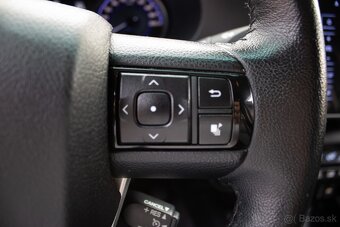 Toyota Hilux DC 2.4 I D-4D Executive A/T - 9