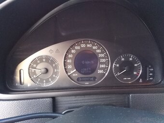 Mercedes Clk 270cdi - 9