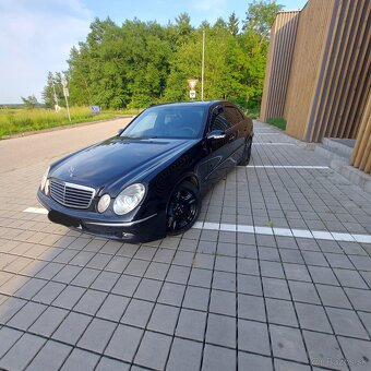Mercedes E 320CDI 150 kw Avantqarde - 9