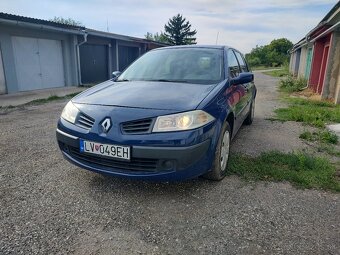 Renault Megane Grandtour - 9