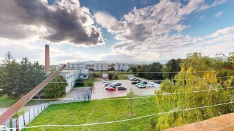 Štýlový 1-izbový byt s balkónom a výhľadom – Bystrická ulica - 9