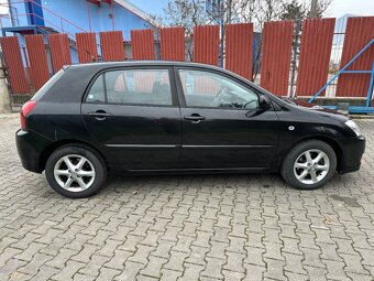 Toyota Corolla 2.0 D-4D Sol Hatchback - 9