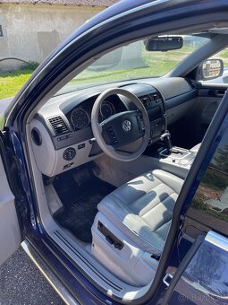 Touareg 2,5 TDi 128kw - 9
