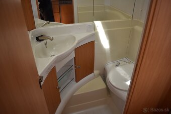 Chateau Calista 430, 900/1300kg, 2006 - 9