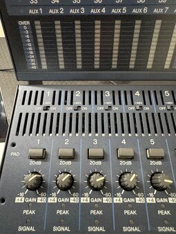 YAMAHA DM 1000 V2 - digitálny mixpult nahrávacie štúdio - 9