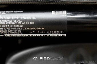 HARLEY DAVIDSON V ROD - 9