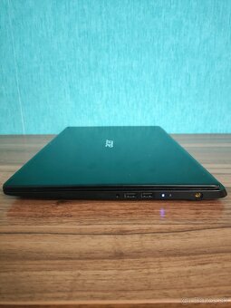 Acer Aspire 5 | i5 • 32GB • 1TB SSD • MX150 - 9