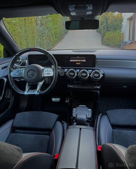 Predám Mercedes-AMG CLA 35 4MATIC Coupé (2020) - 9