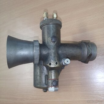 Predám bronzový karburátor B&B 25,4mm s uchytením na závit - - 9