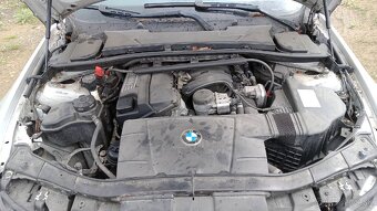 320i - 9