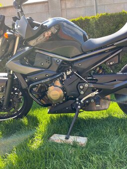 Predám motocykel Yamaha XJ6 - 9