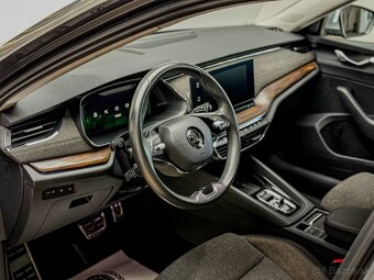 Škoda Octavia Combi 2.0 TDI Scout 4x4 DSG - 9