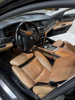 Bmw 750Li 300 kW - 9