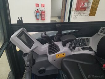 3,8 t bager Hyundai HX35AZ s powert. - Akcia - 9