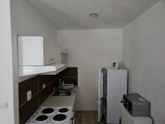1 izbový byt, Omastiná 39, Okr. Bánovce nad Bebravou - 9