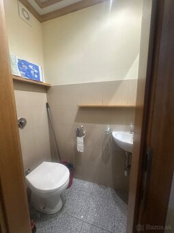 Na prenájom apartmán v centre mesta - Voľný Ihned - 9