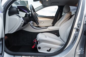 Mercedes-Benz E trieda Sedan 220 d A/T - 9