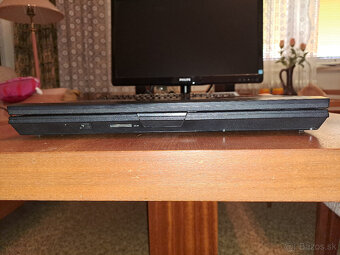 Predám notebook Dell Latitude E5400 v plnefunkčnom stave. - 9