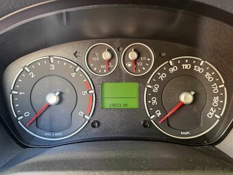 Ford Fiesta 2007 1.4 - 9