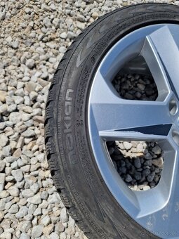 5x112 R17 orig. ŠKODA + 225/45 R17 zimné (Nokian) - 9