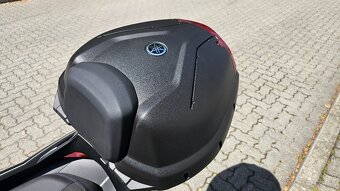 Yamaha x-max tech max 125 - 9