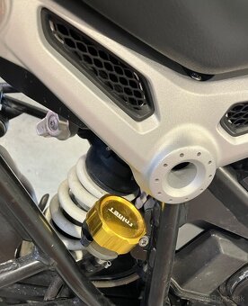 BMW R Nine T - 9