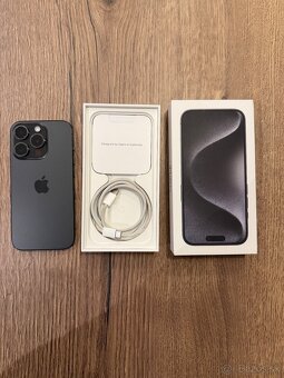 Predám iPhone 15 Pro, 256 GB, vo výbornom stave, so všetkým - 9