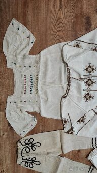 Staré Slovenské kroje 1. - 9