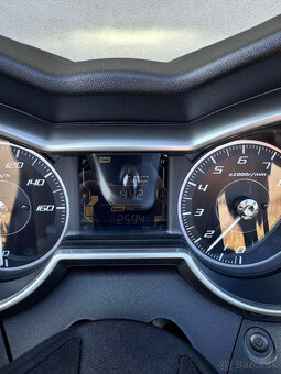 Yamaha X-Max 300 Techmax - 9