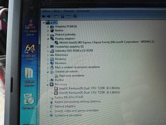 Asus Rock Technology. 15,4“. Windos 7 PRO. Dvoj-jadro. - 9