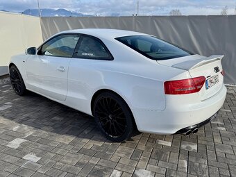AUDI A5 2.0 TFSI / 2011 / 132kW / MANUÁL / SLOVENSKÉ / - 9