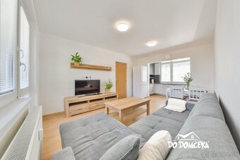 DO DOMČEKA | Svetlý 2-izbový byt s balkónmi a parkovaním na - 9