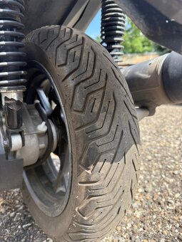 Yamaha x-Max 125 - 9