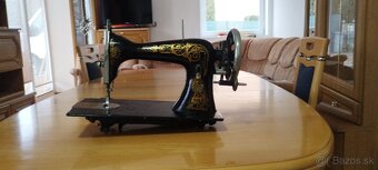 Starožitné šijacie stroje - 9