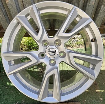 Nové, originálne disky VOLVO - 5x108 R18 - 9