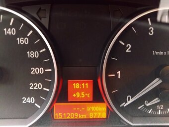 BMW rad1, 116i, benzín, 151 500 km - 9