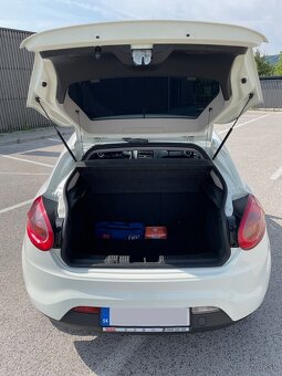 Predam Fiat Bravo 1.6 JTD, r.v. 2009 - 9