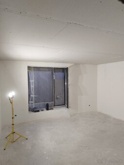 Obkladačské, murárske, maliarske práce - 9