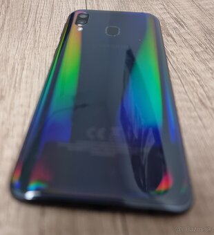 Samung Galaxy A40 - 9