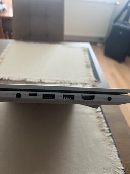 Notebook Asus Vivobook - 9