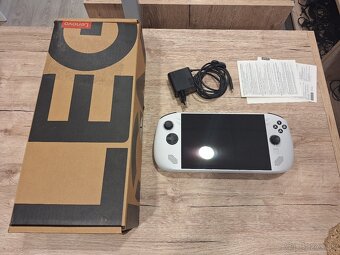 Lenovo Legion Go S 8ARP1 16/512GB - 9