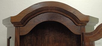 Rustikální vitrína, nábytek z masívu, Nábytek s příběhem - 9