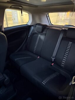 Fiat Grande Punto - 9