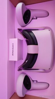 Oculus Meta Quest 2 (128GB) - 9