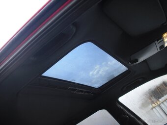 Skoda Octavia RS1 Kombi - 9